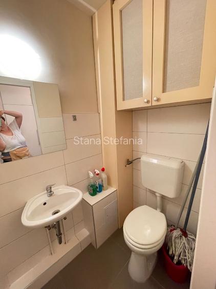 Inchiriez apartament cu 3 camere in zona Spitalului Județean  - 8