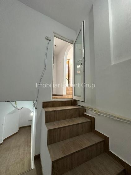 Casa D+P 120 mp curte 40 m - 18