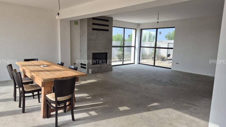 Casa de vanzare Comuna 1 Decembrie - 3