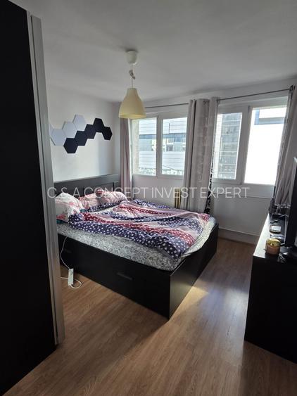 EROII REVOLUTIEI - 4