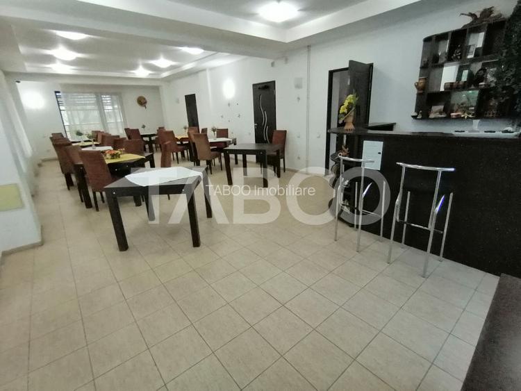 Pensiune 13 camere 16 bai sauna piscina si teren 1565 mp Cisnadioara - 38