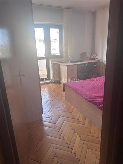Apartament 3 camere Timpuri Noi - 2