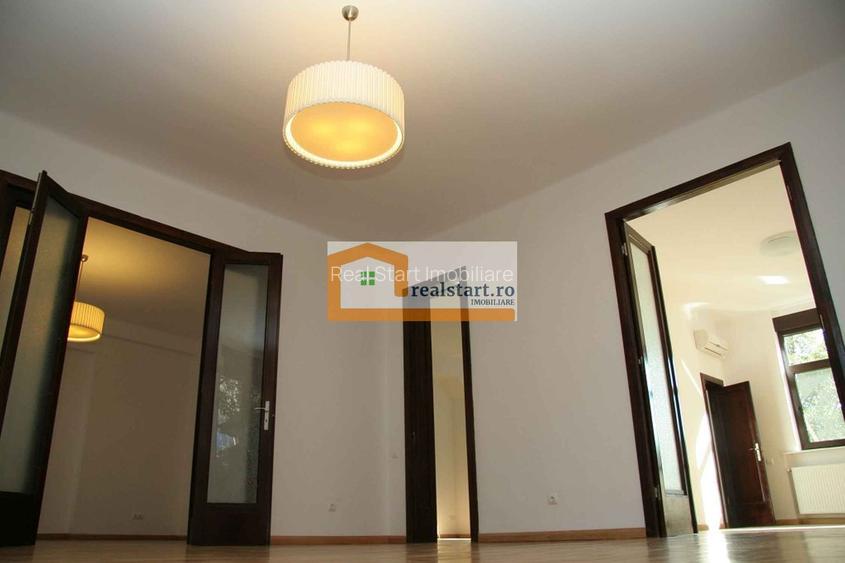 Polona - Pta Romana, Exclusivist, Metrou Pta Romana la 600m distanta - 22