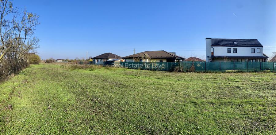 Teren priveliste deschisa, cu utilitati, zona retrasa, langa lac si padure - 3