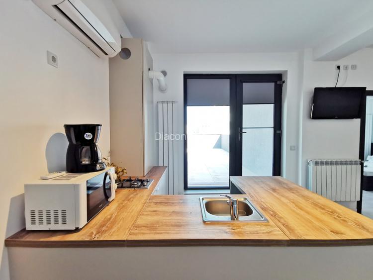 Penthouse cu terasa generoasa, aproape de plaja - 5