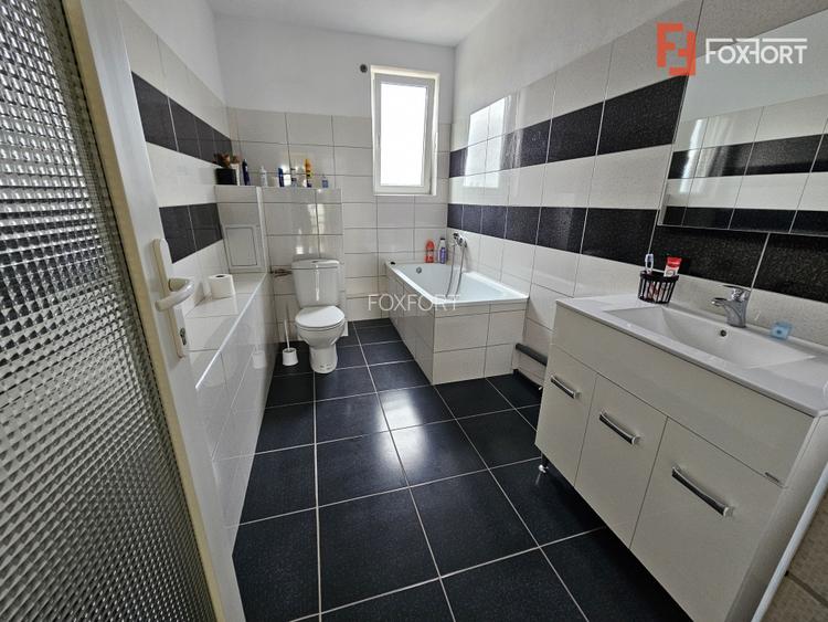 Casa individuala cu 7 camere, spatioasa in Sofronea - 18