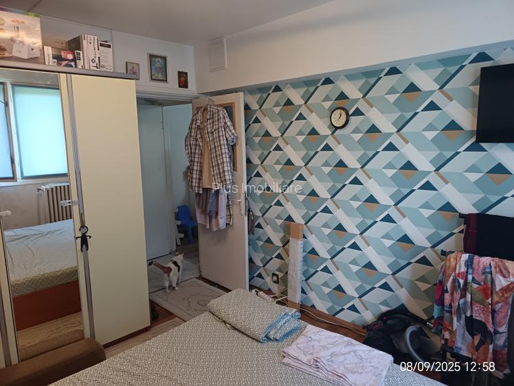 APARTAMENT 3 CAMERE, SEMIDECOMANDAT, PODU ROS, BLOC FARA RISC - 5