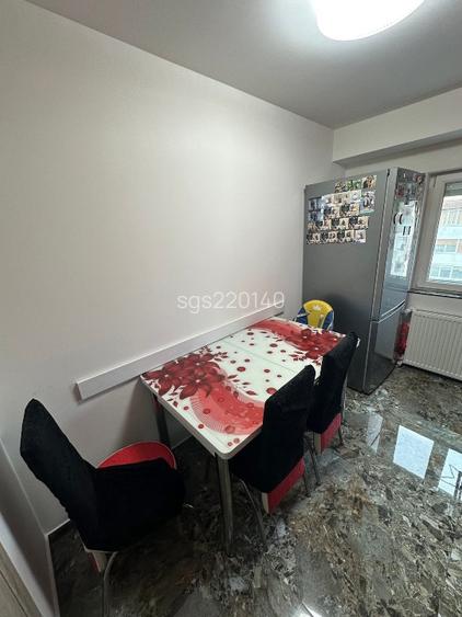 Apartament decomandat, 2 camere și balcon închis, etaj 4  zona Dâmbovița - 10