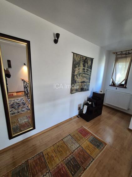 Vilă 4 camere Iancu Nicolae: Grădină proprie 500 mp, garaj și terasă - 8