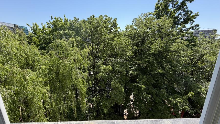 De inchiriat  | Apartament 3 Camere | Bulevardul Unirii Central - 18