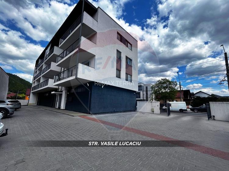 DE INCHIRIAT: Apartament cu 3 camere - Centru Vechi - 19