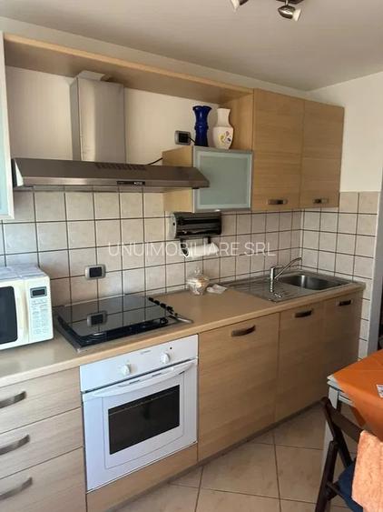 Garsoniera Strada Mitropolit Varlaam - etaj 3/3 - 40 mp - 7