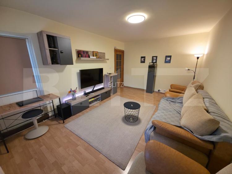 Apartament 3 camere decomandate, et. 3, Rovine, Il Padrino - 2