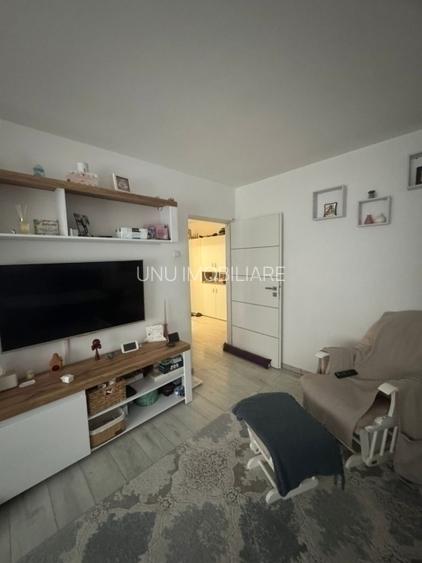 Etaj 2 Ap 3 Camere Decomandat 2 Bai 72mp renovat zona blv Poitiers - 2