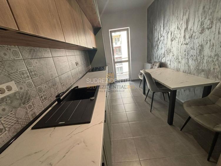 Apartament 2 camere de inchiriat – Grand Kristal Residence, Sector 4 - 10