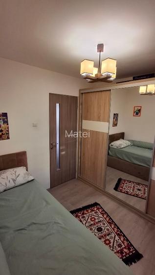 Apartament 4 camere, decomandat, in zona Sud, etaj 3/4, suprafata utila 66 mp - 4