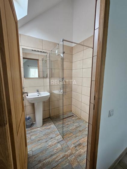 Casa tip duplex de inchiriat - 29