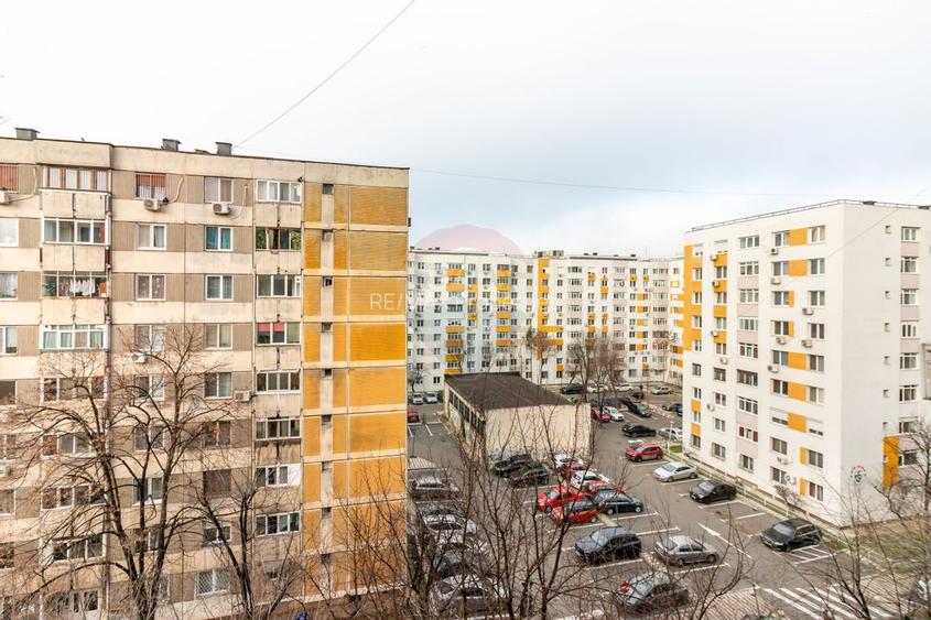 Apartament cu 3 camere de vânzare în zona Sebastian - 16