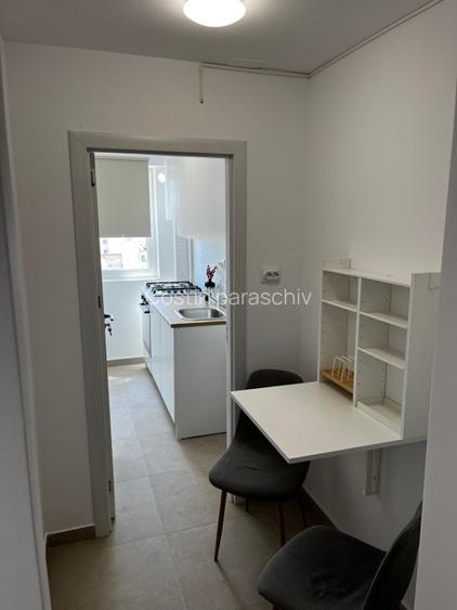 Proprietar-Închiriez apartament 2 camere VIctoriei - 3
