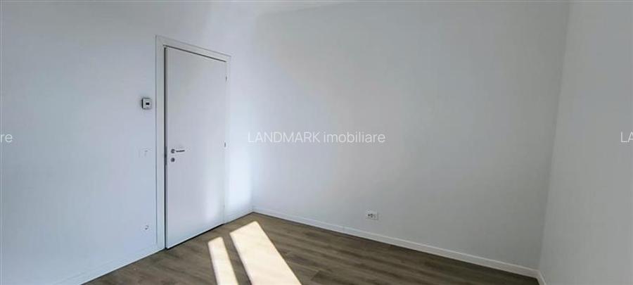 APARTAMENT NOU, INTABULAT, LOCUIBIL, CENTRALA PROPRIE, COMISION O% - 5