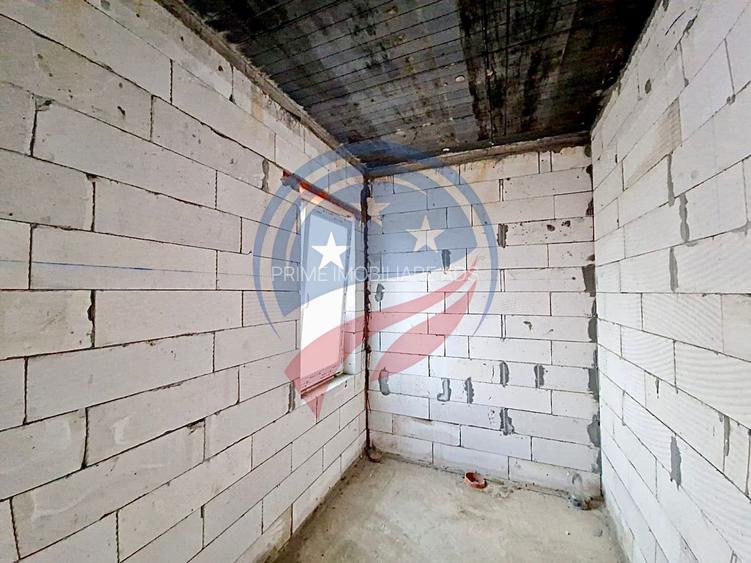 Vilă cu 5 camere de vânzare în zona Damila - 11