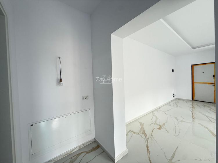 Disponibil imediat. Drum asfaltat. 2 locuri de parcare acoperite. - 8