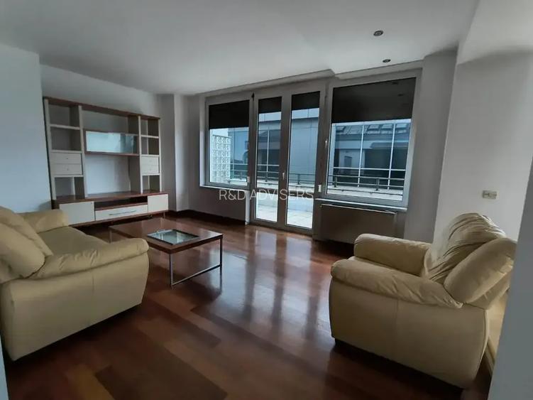 APARTAMENT DUPLEX cu vedere la Arcul de Triumf - 2