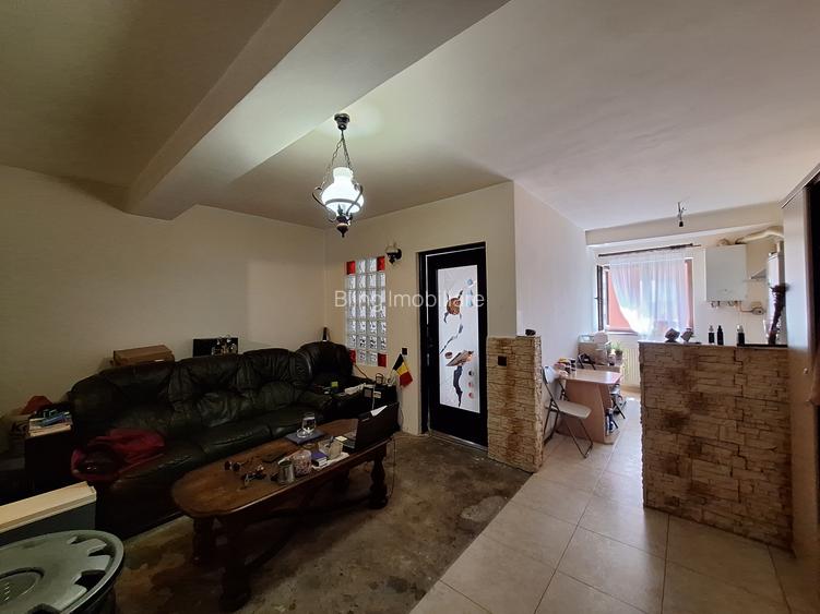 Apartament cu 2 camere, 46 mp, etajul 1, zona Stejarului - 2