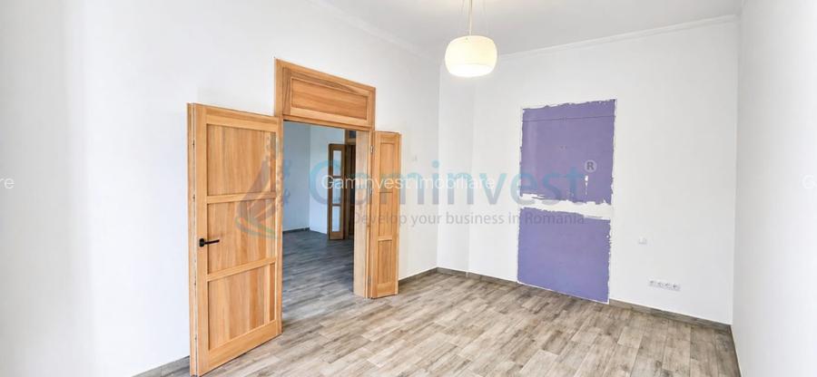 Spatiul comercial de 128 mp ultracentral de vanzare in Oradea - 3