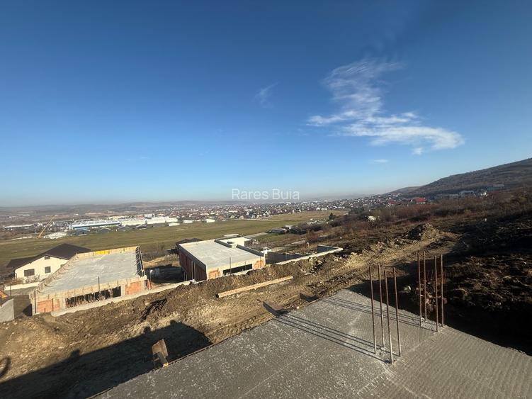 Casa de vânzare Dezmir - zona Planoarelor - 4