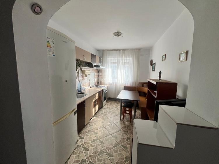 2 camere decomandat, mobilat , zugravit recent - 2