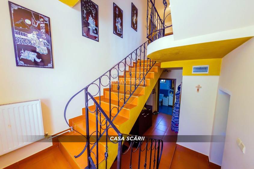 Casă P+1 din cărămidă, 683 mp teren, 4 garaje – Strada Zorilor - 5