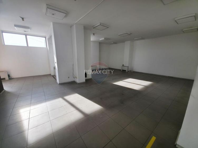 Spațiu comercial de 828 mp de vânzare în zona 1 Mai - 6