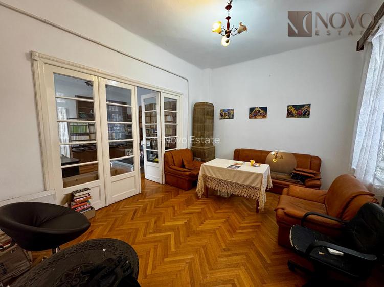 5 Camere | Dacia | 400 mp teren | 3 x Parcare - 4