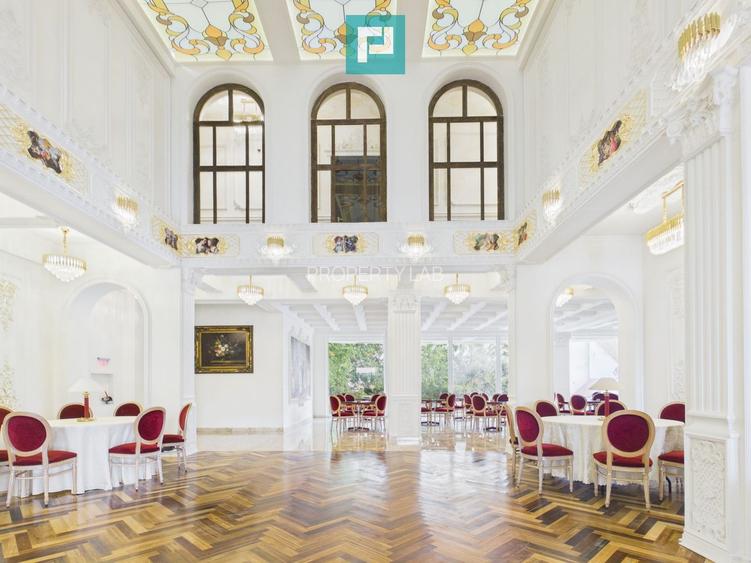 Proprietate Exclusivistă de Închiriat - 50