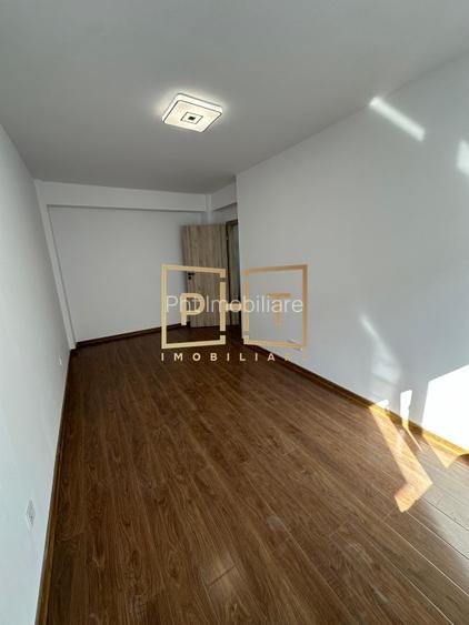 Apartament de vanzare cu 3 camere, 55,6 mp, balcon, zona Terra! - 6