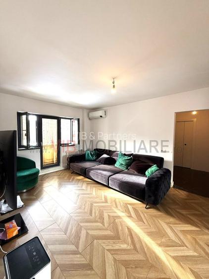 Vanzarea apartament 2 camere - Timpuri Noi, Renovat Modern - 2