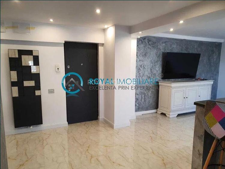 Royal Imobiliare - Vanzare apartament 3 camere zona Ultracentral - 3