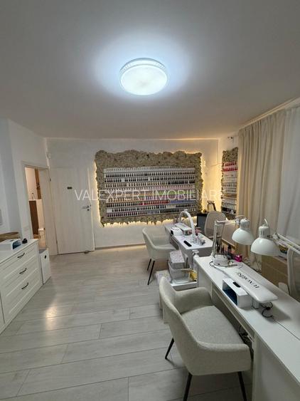 The Grand Kristal Residence,spatiu comercial,supraf 60mp,loc parcare . - 2