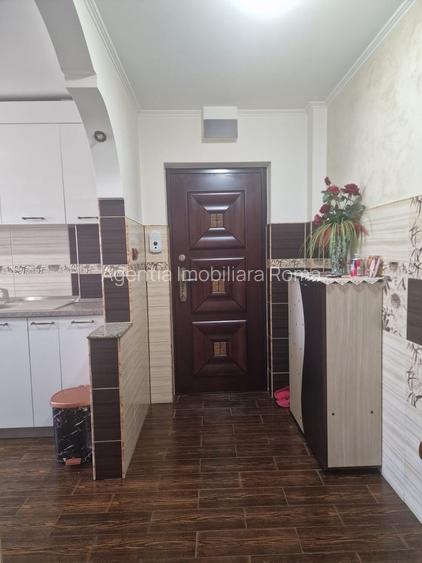 Apartament. 2 camere etaj 2 școală 11 - 5
