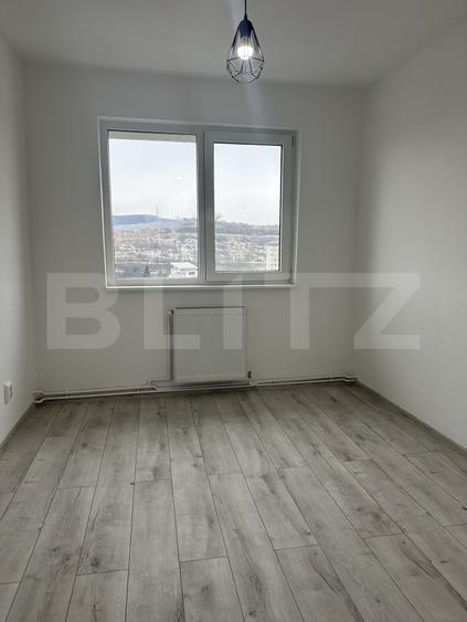 Apartament 3 camere, 60 mp, zona Dambu Pietros