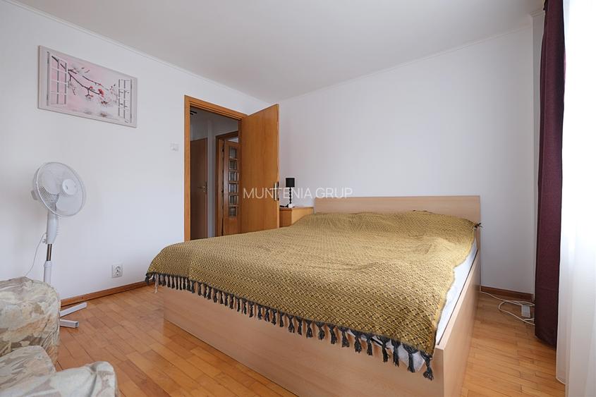 Cal. CALARASILOR, apartament 2 camere decomandate, mobilate si utilate, etaj 6/8 - 6