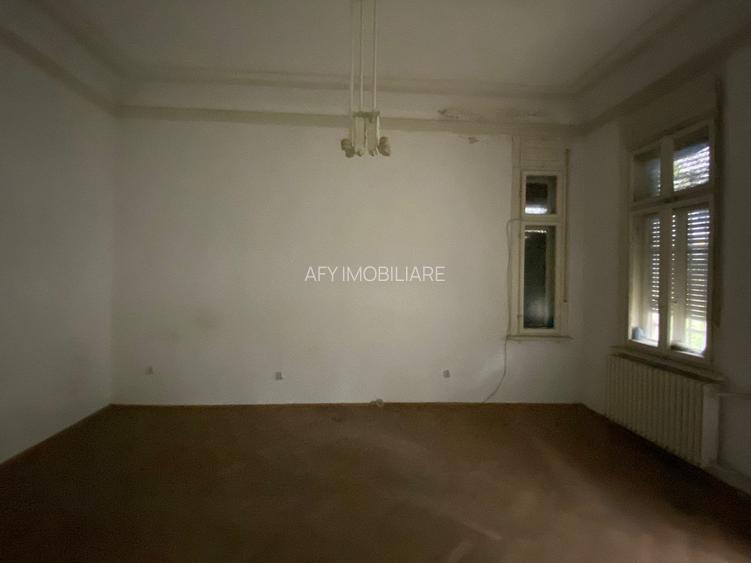 De Vanzare Vila Interbelica, 8-10 Camere, Romana - Zodiac - 13