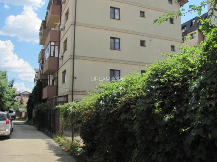 Prelungirea Ghencea -Cartierul Latin - 9