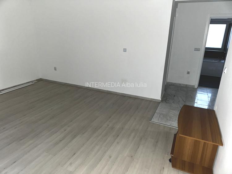 Apartament 2 camere 49 mp Bloc NOU Finisat Modern Balcon 2 locuri parcare Sebes - 18