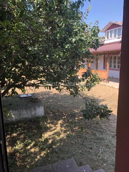 Afacere! Casa langa centru Odobești cu gradina si garaj.  - 13