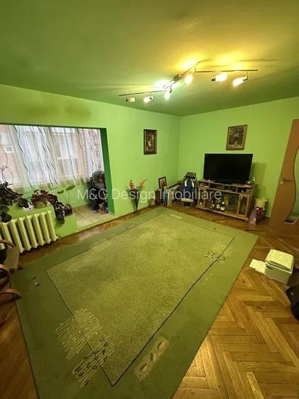 Ap. 4 camere Bucovina etaj 2 centrala proprie - 3