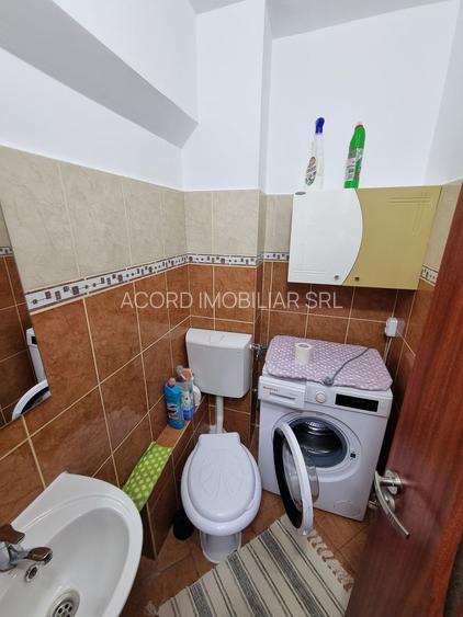 Inel 2 scoala 39-apartament 4 camere la cheie - 10