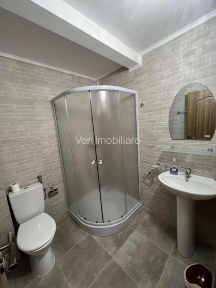 Cabana cu vedere la lac, 8 camere, 200 mp, 1800 mp teren, zona Colibita - 18