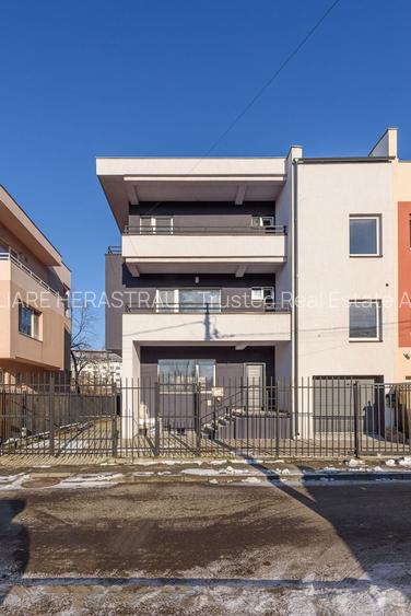 Casa duplex spatioasa, curte, garaj, in proximitatea Parcului Herastrau - 29